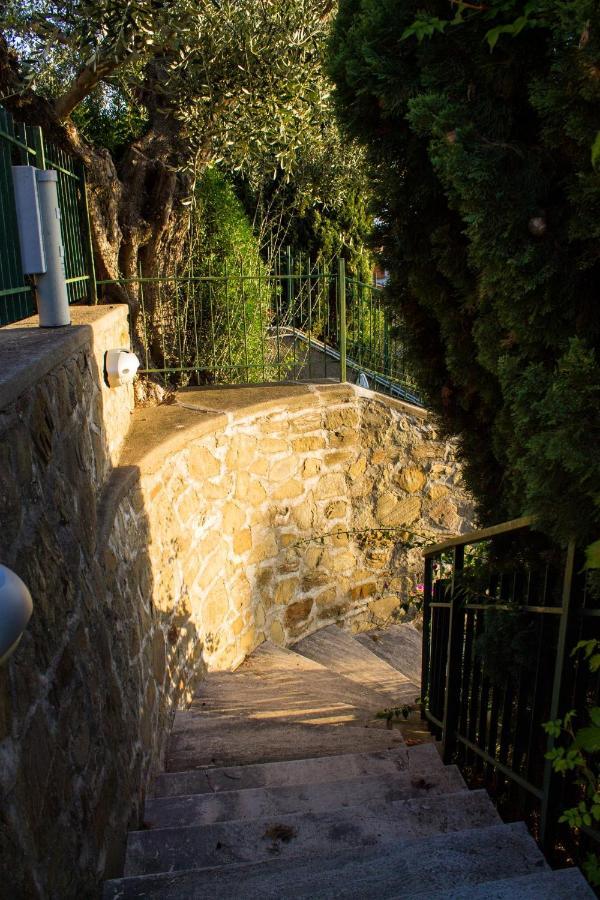 Villa Monte Bianco Кастильоне дела Пеская Екстериор снимка